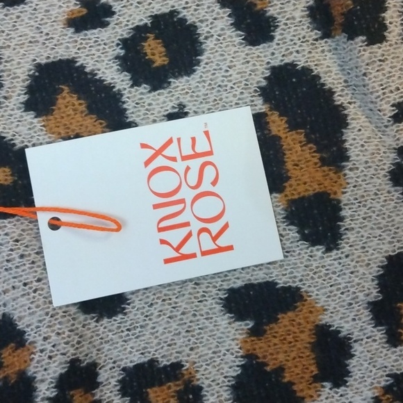 Knox Rose Animal Print Sweater - Picture 3 of 3